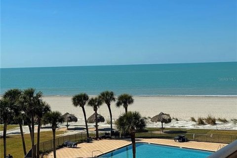 Copropriété à louer à Clearwater, Floride: 2 chambres, 120.59 m2 № 2105086 - photo 3