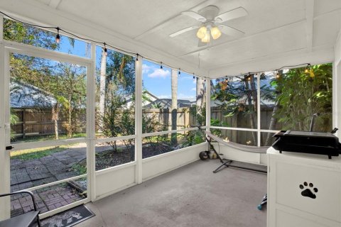 Villa ou maison à vendre à Brandon, Floride: 3 chambres, 157.38 m2 № 2408034 - photo 24