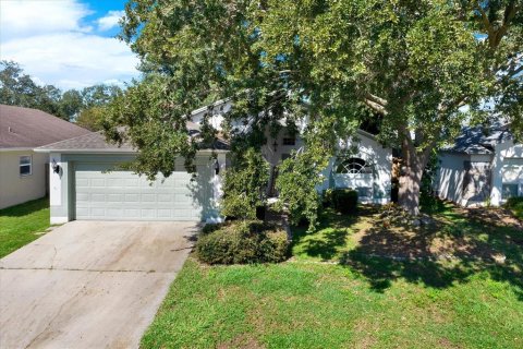 Villa ou maison à vendre à Brandon, Floride: 3 chambres, 157.38 m2 № 2408034 - photo 29