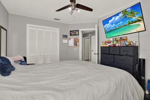 Villa ou maison à vendre à Brandon, Floride: 3 chambres, 157.38 m2 № 2408034 - photo 19