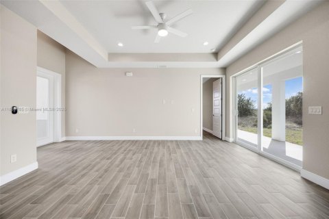 House in LaBelle, Florida 4 bedrooms, 154.4 sq.m. № 1892207 - photo 14
