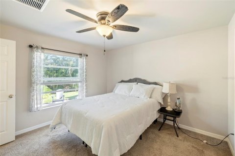 House in Punta Gorda, Florida 3 bedrooms, 128.95 sq.m. № 1826816 - photo 17