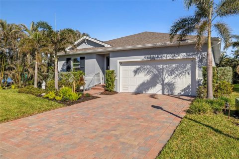 House in Punta Gorda, Florida 3 bedrooms, 128.95 sq.m. № 1826816 - photo 1