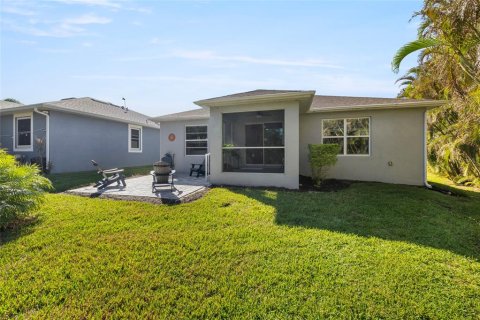 House in Punta Gorda, Florida 3 bedrooms, 128.95 sq.m. № 1826816 - photo 30