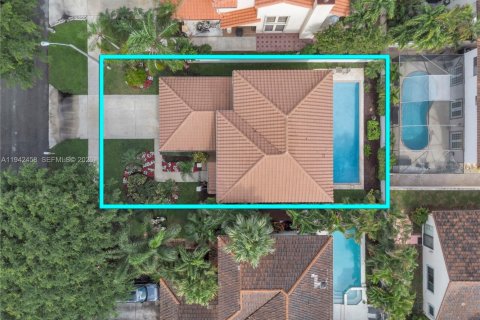 Casa en venta en Deerfield Beach, Florida, 3 dormitorios, 189.52 m2 № 2002386 - foto 12