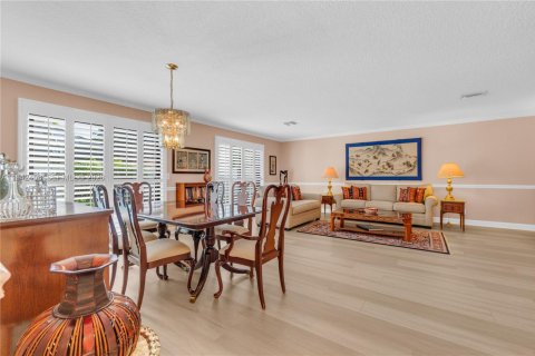 Casa en venta en Deerfield Beach, Florida, 3 dormitorios, 189.52 m2 № 2002386 - foto 22