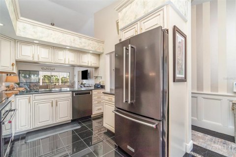 Condominio en venta en Cape Coral, Florida, 2 dormitorios, 107.95 m2 № 2414871 - foto 8