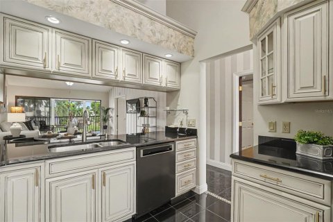 Condominio en venta en Cape Coral, Florida, 2 dormitorios, 107.95 m2 № 2414871 - foto 7