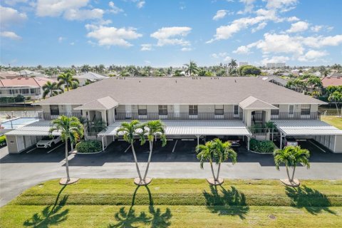 Condominio en venta en Cape Coral, Florida, 2 dormitorios, 107.95 m2 № 2414871 - foto 26