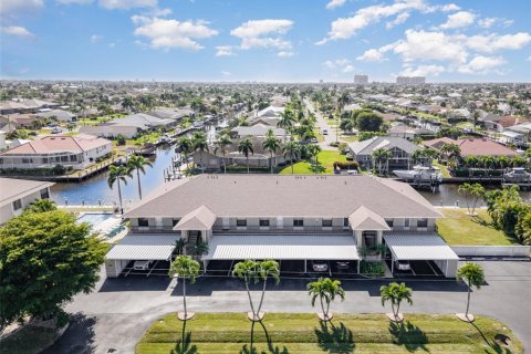 Condominio en venta en Cape Coral, Florida, 2 dormitorios, 107.95 m2 № 2414871 - foto 23