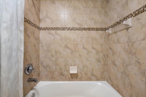 Casa en alquiler en Wellington, Florida, 4 dormitorios, 260.13 m2 № 1120142 - foto 1