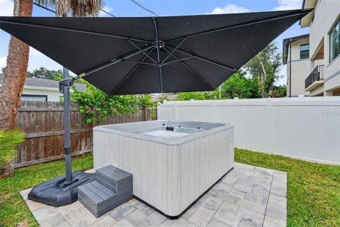 House in Saint Petersburg, Florida 2 bedrooms, 95.32 sq.m. № 2277244 - photo 21