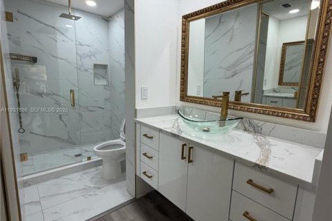 Condominio en venta en Coconut Creek, Florida, 2 dormitorios, 100.24 m2 № 1992284 - foto 30