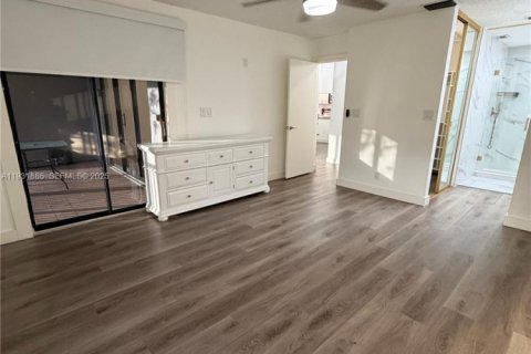 Condominio en venta en Coconut Creek, Florida, 2 dormitorios, 100.24 m2 № 1992284 - foto 29