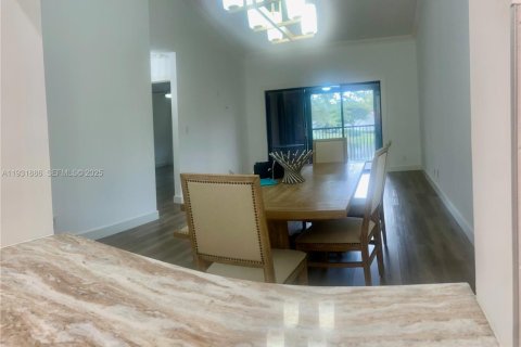 Condominio en venta en Coconut Creek, Florida, 2 dormitorios, 100.24 m2 № 1992284 - foto 26