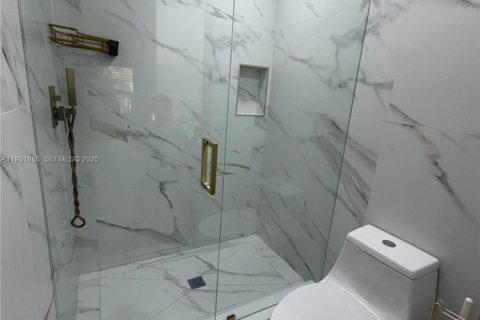 Condominio en venta en Coconut Creek, Florida, 2 dormitorios, 100.24 m2 № 1992284 - foto 14