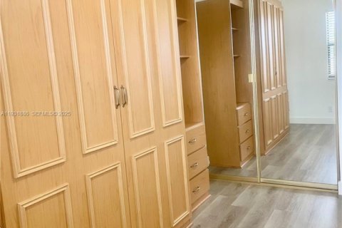 Condominio en venta en Coconut Creek, Florida, 2 dormitorios, 100.24 m2 № 1992284 - foto 17