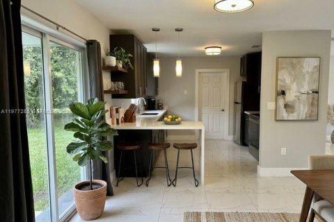 Купить виллу или дом в Норт-Майами, Флорида 3 спальни, 110.37м2, № 2046073 - фото 5