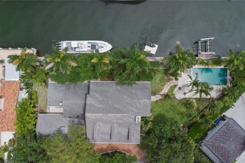 House in Fort Lauderdale, Florida 4 bedrooms, 432 sq.m. № 2069604 - photo 2