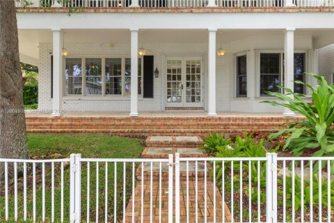 House in Fort Lauderdale, Florida 4 bedrooms, 432 sq.m. № 2069604 - photo 17