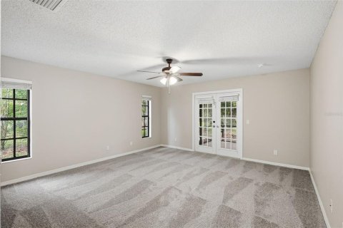 Casa en venta en Winter Haven, Florida, 4 dormitorios, 224.82 m2 № 2266302 - foto 17