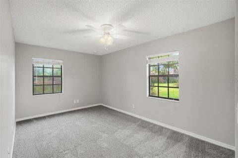 Casa en venta en Winter Haven, Florida, 4 dormitorios, 224.82 m2 № 2266302 - foto 20