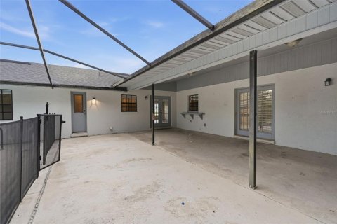 Casa en venta en Winter Haven, Florida, 4 dormitorios, 224.82 m2 № 2266302 - foto 26