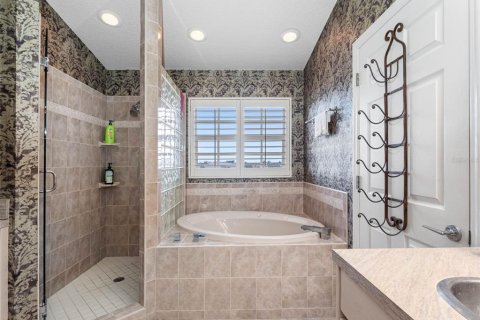 Townhouse in North Redington Beach, Florida 3 bedrooms, 211.26 sq.m. № 1856771 - photo 22