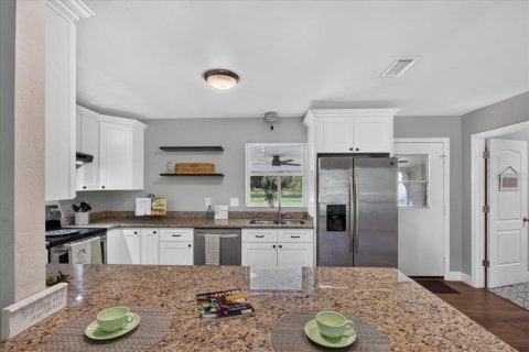 Villa ou maison à vendre à Alachua, Floride: 3 chambres, 205.96 m2 № 2405479 - photo 21