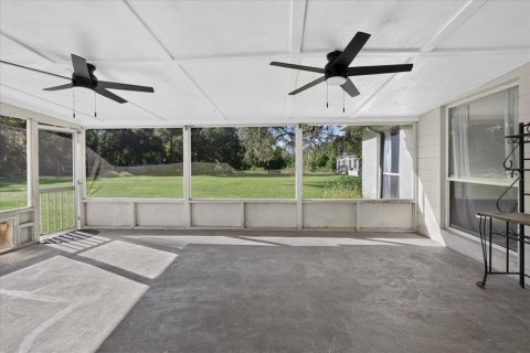 Villa ou maison à vendre à Alachua, Floride: 3 chambres, 205.96 m2 № 2405479 - photo 29