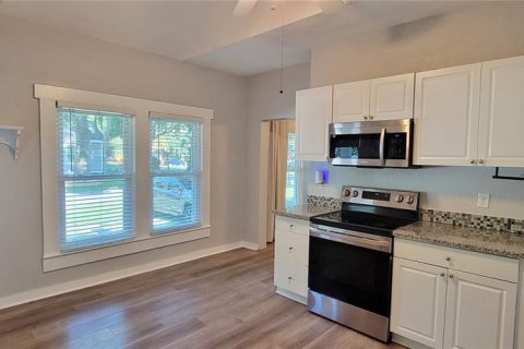 Villa ou maison à louer à Tampa, Floride: 3 chambres, 134.89 m2 № 1895155 - photo 25