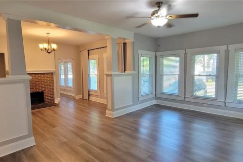 Villa ou maison à louer à Tampa, Floride: 3 chambres, 134.89 m2 № 1895155 - photo 10