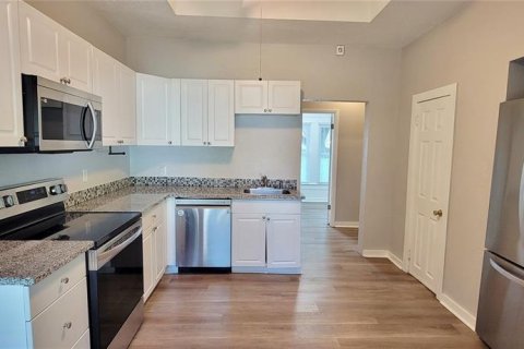 Villa ou maison à louer à Tampa, Floride: 3 chambres, 134.89 m2 № 1895155 - photo 22