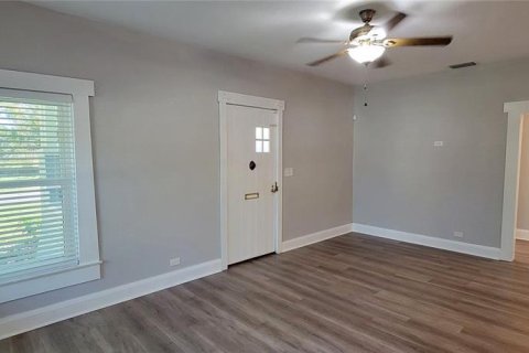 Villa ou maison à louer à Tampa, Floride: 3 chambres, 134.89 m2 № 1895155 - photo 14