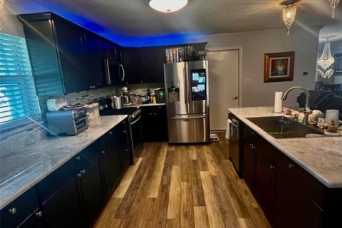 Casa en venta en Clearwater, Florida, 3 dormitorios, 139.73 m2 № 1912211 - foto 8