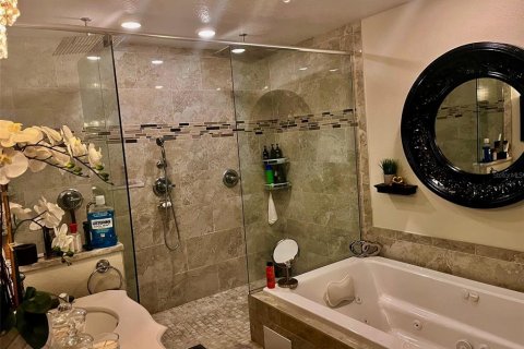 Casa en venta en Clearwater, Florida, 3 dormitorios, 139.73 m2 № 1912211 - foto 13