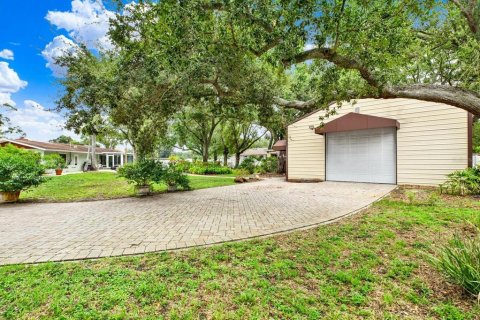 House in Clearwater, Florida 3 bedrooms, 160.44 sq.m. № 2199604 - photo 3