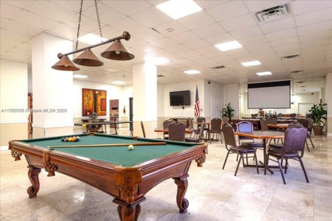 Copropriété à louer à Hollywood, Floride: 2 chambres, 123.56 m2 № 1937020 - photo 26