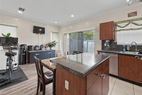 Купить таунхаус в Хомстед, Флорида 3 спальни, 141.03м2, № 2049546 - фото 19