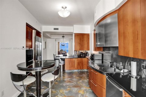 Copropriété à vendre à Sunny Isles Beach, Floride: 3 chambres, 174.01 m2 № 2240506 - photo 26