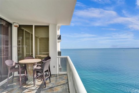 Copropriété à vendre à Sunny Isles Beach, Floride: 3 chambres, 174.01 m2 № 2240506 - photo 17