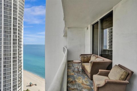 Copropriété à vendre à Sunny Isles Beach, Floride: 3 chambres, 174.01 m2 № 2240506 - photo 28
