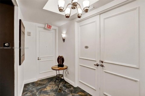 Copropriété à vendre à Sunny Isles Beach, Floride: 3 chambres, 174.01 m2 № 2240506 - photo 3