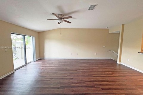 Appartement à louer à Palm Beach Gardens, Floride: 1 chambre, 76.55 m2 № 2169253 - photo 27