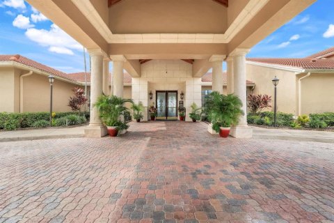 Condo in Naples, Florida, 2 bedrooms № 2118809 - photo 25