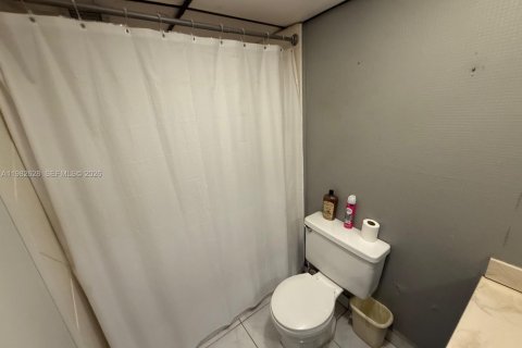 Copropriété à vendre à Sunny Isles Beach, Floride: 1 chambre, 67.35 m2 № 2049219 - photo 7