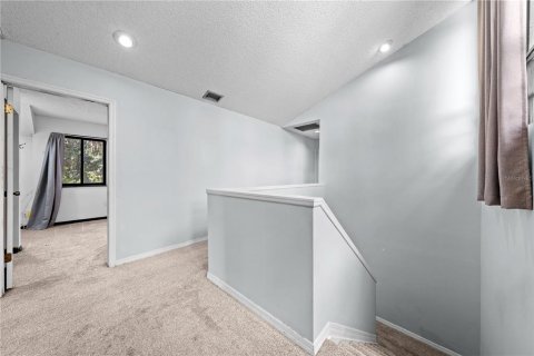 Casa en venta en Kissimmee, Florida, 4 dormitorios, 256.41 m2 № 1902992 - foto 30