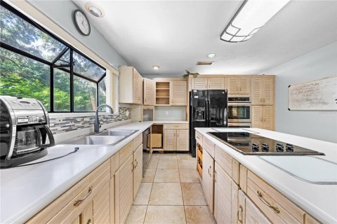 Casa en venta en Kissimmee, Florida, 4 dormitorios, 256.41 m2 № 1902992 - foto 23