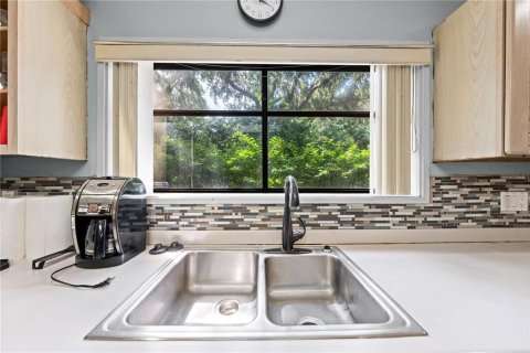 Casa en venta en Kissimmee, Florida, 4 dormitorios, 256.41 m2 № 1902992 - foto 22