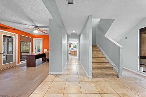 Casa en venta en Kissimmee, Florida, 4 dormitorios, 256.41 m2 № 1902992 - foto 10